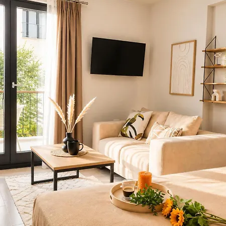 Aisthisis Aparthotel 3*