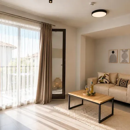 Hotel de apartamente Aisthisis Ierissos